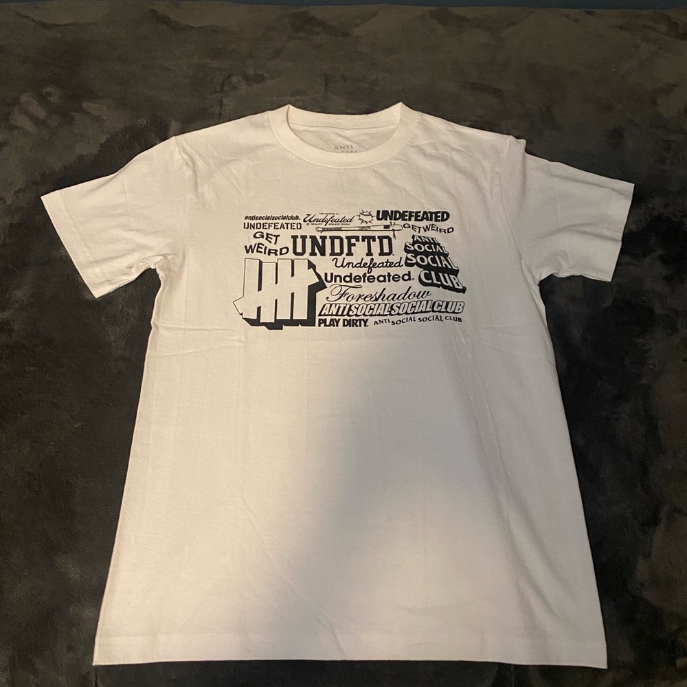 Undefeated White Graphic Men's Shirt